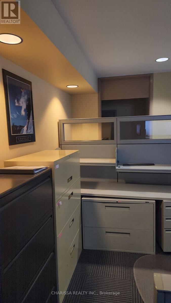 22 Clapperton Street, Barrie (City Centre), Ontario  L4M 1G4 - Photo 11 - S12590872