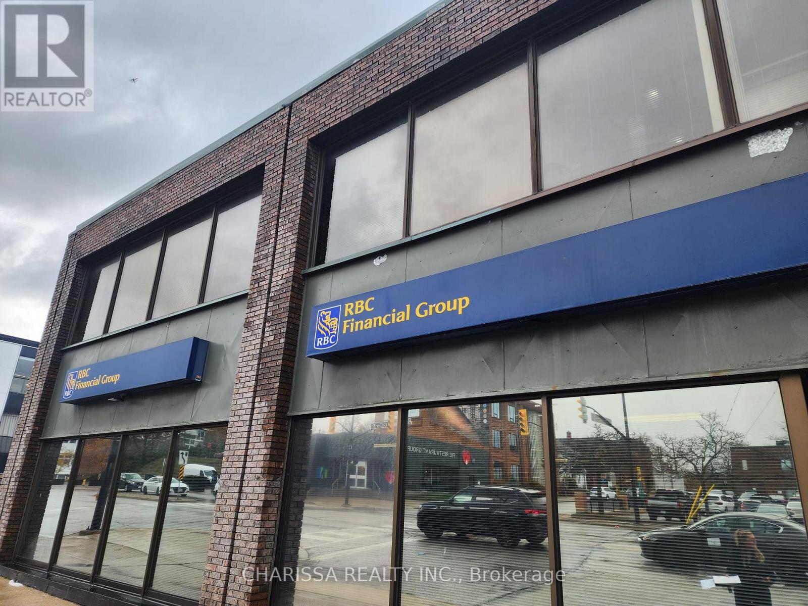 22 Clapperton Street, Barrie (City Centre), Ontario  L4M 1G4 - Photo 2 - S12590872