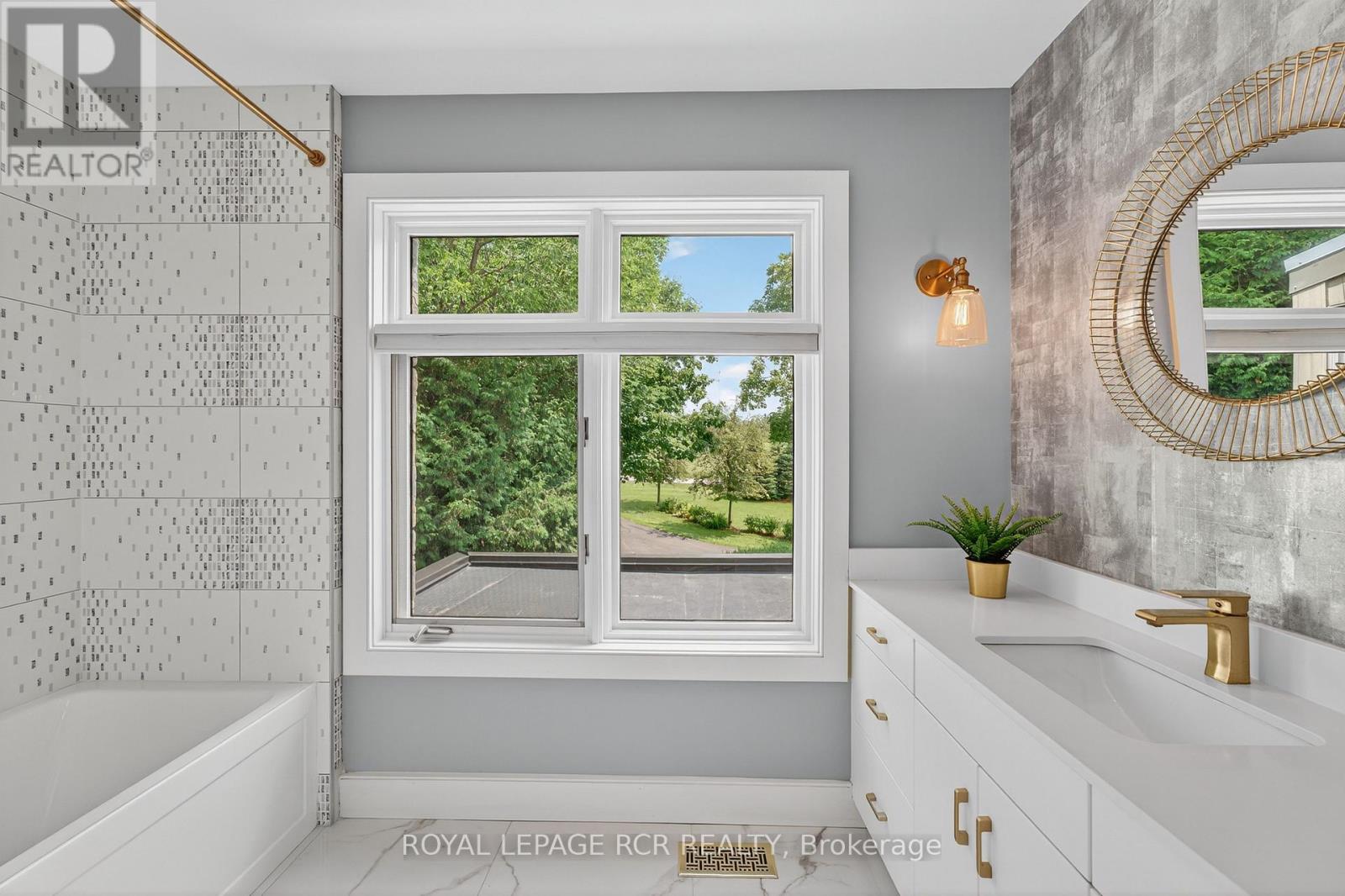 18 Mount Haven Crescent, East Luther Grand Valley, Ontario  L9W 5Y9 - Photo 23 - X12290861