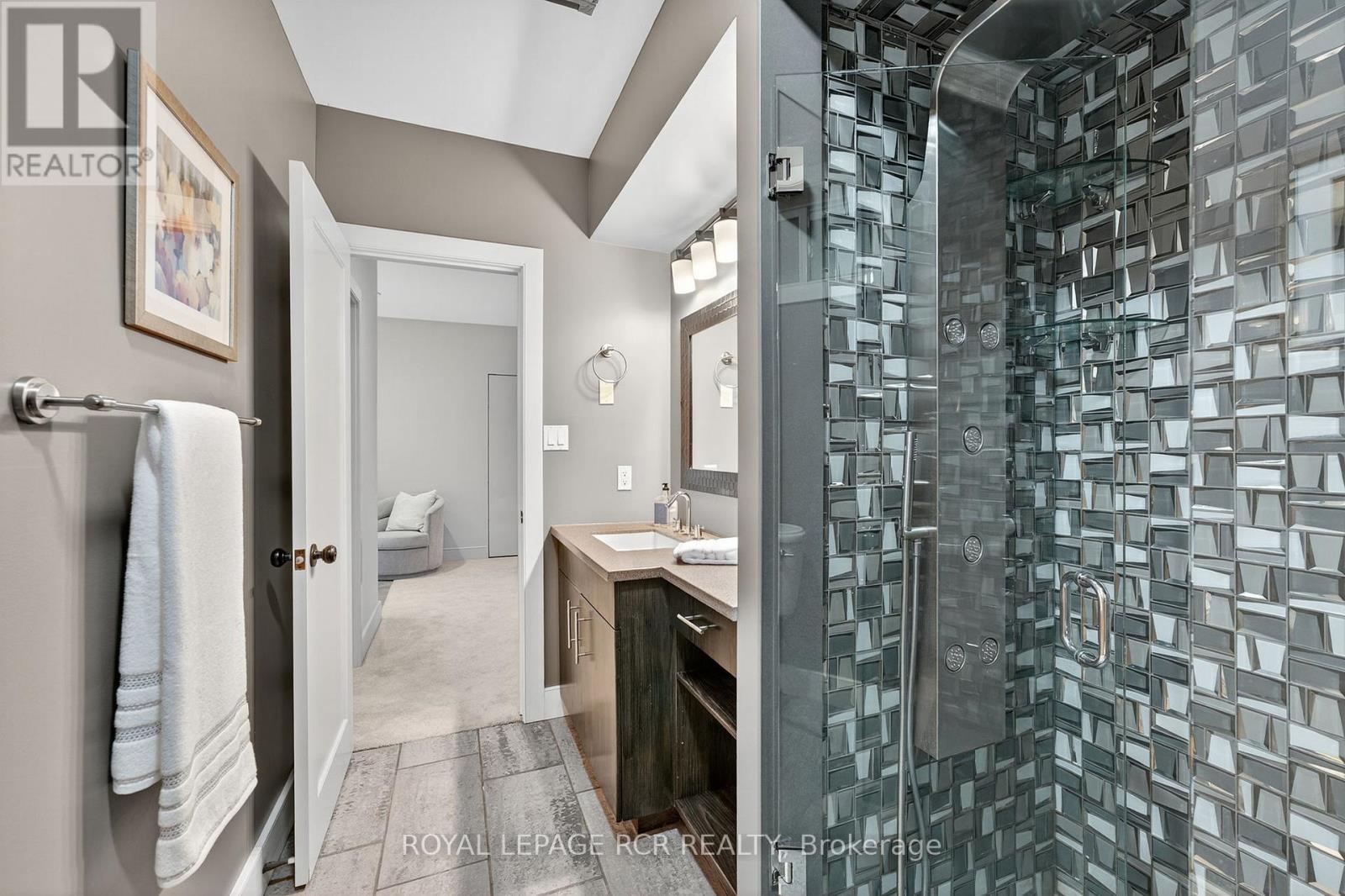 18 Mount Haven Crescent, East Luther Grand Valley, Ontario  L9W 5Y9 - Photo 35 - X12290861