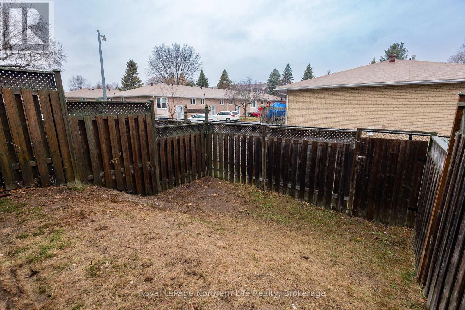 32 - 644 Lakeshore Drive, North Bay, Ontario  P1A 3N6 - Photo 34 - X12590978