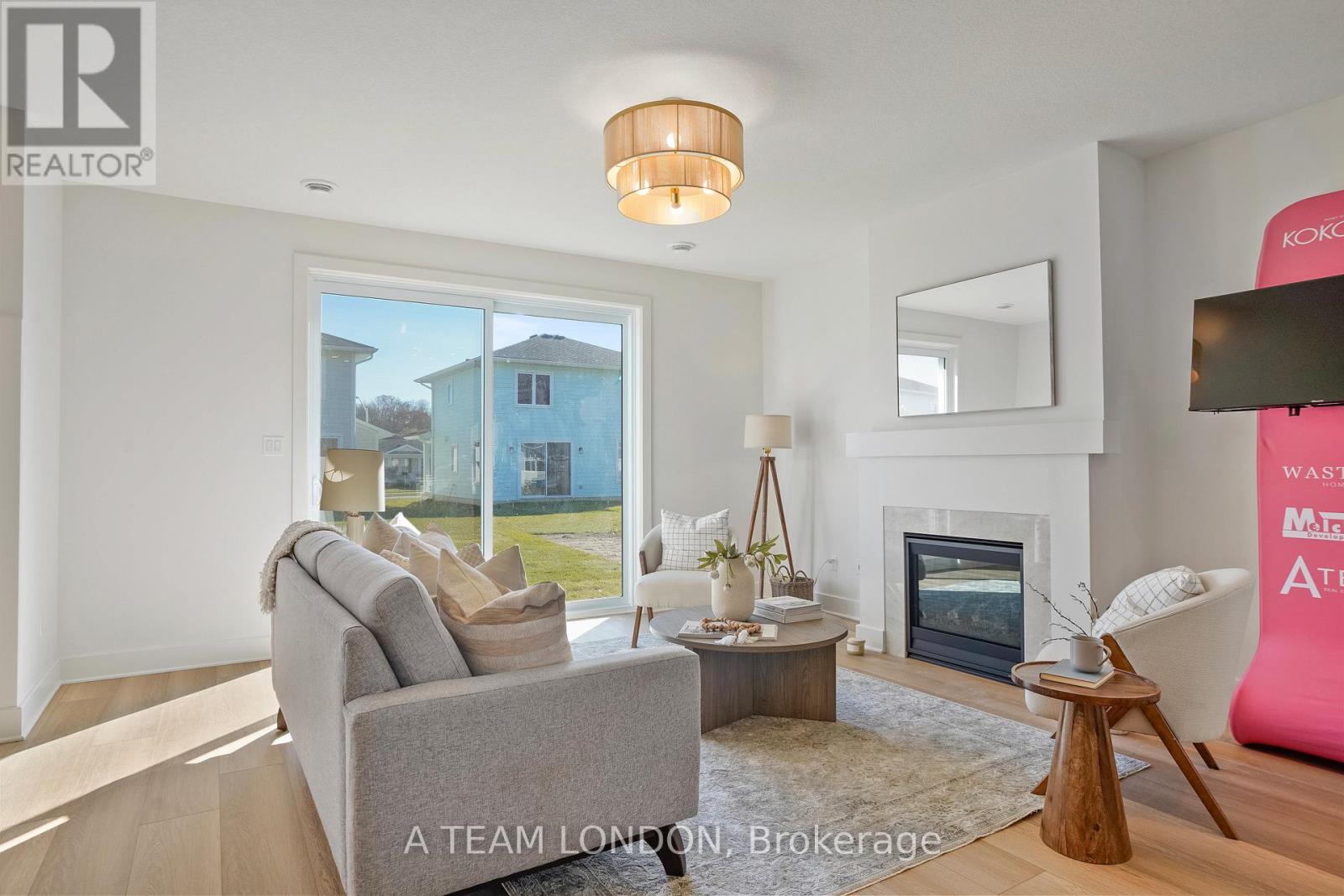 91 The Promenade, Central Elgin, Ontario N5L 1C5 - Photo 16 - X12511910