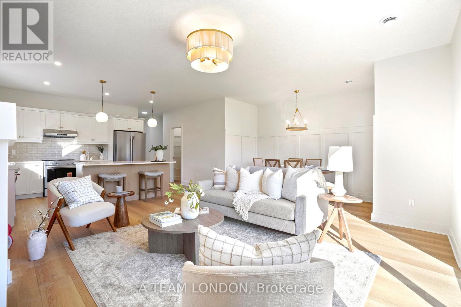 91 The Promenade, Central Elgin, Ontario N5L 1C5 - Photo 19 - X12511910