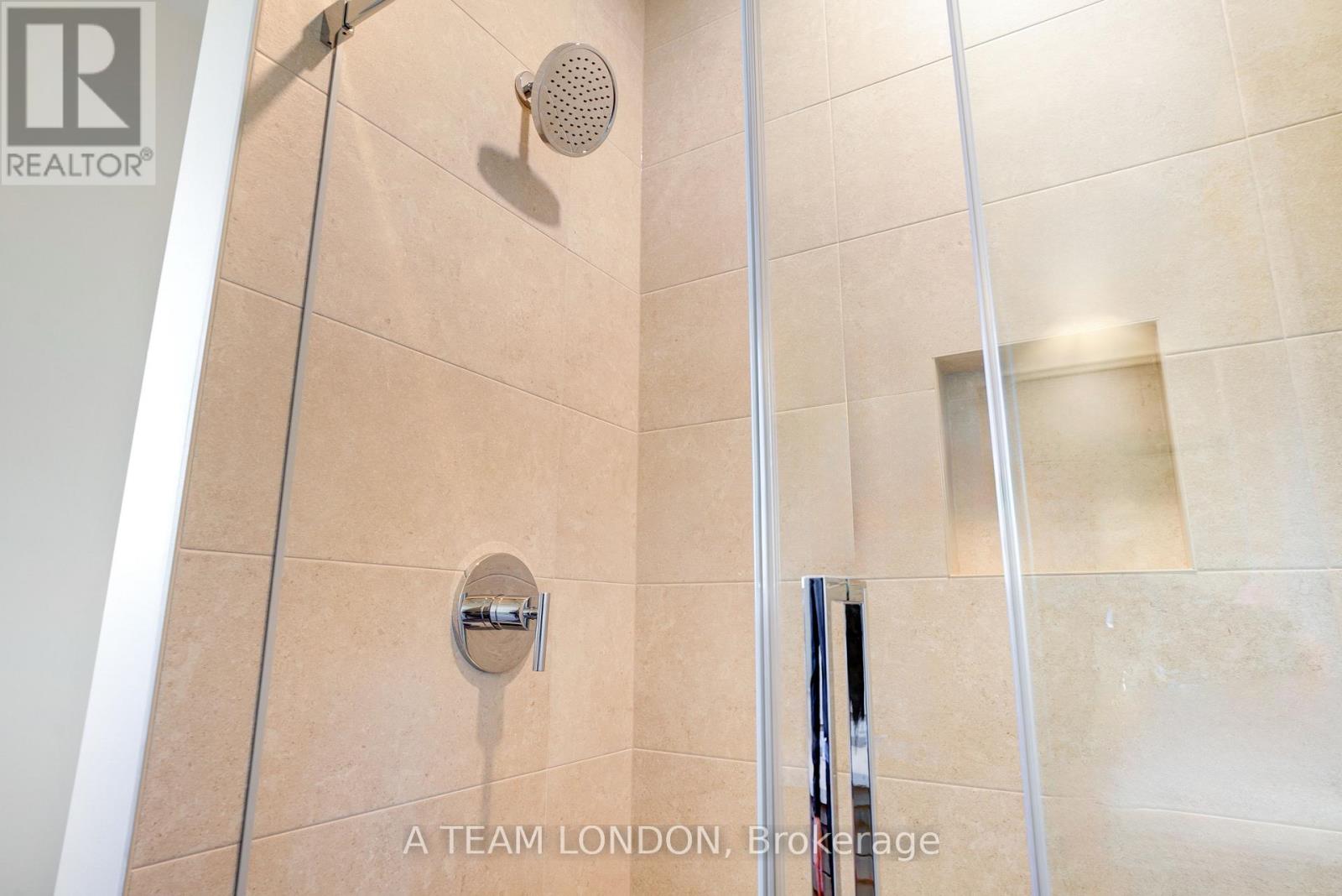 91 The Promenade, Central Elgin, Ontario N5L 1C5 - Photo 30 - X12511910