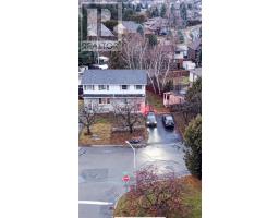 519 Beatrice Crescent