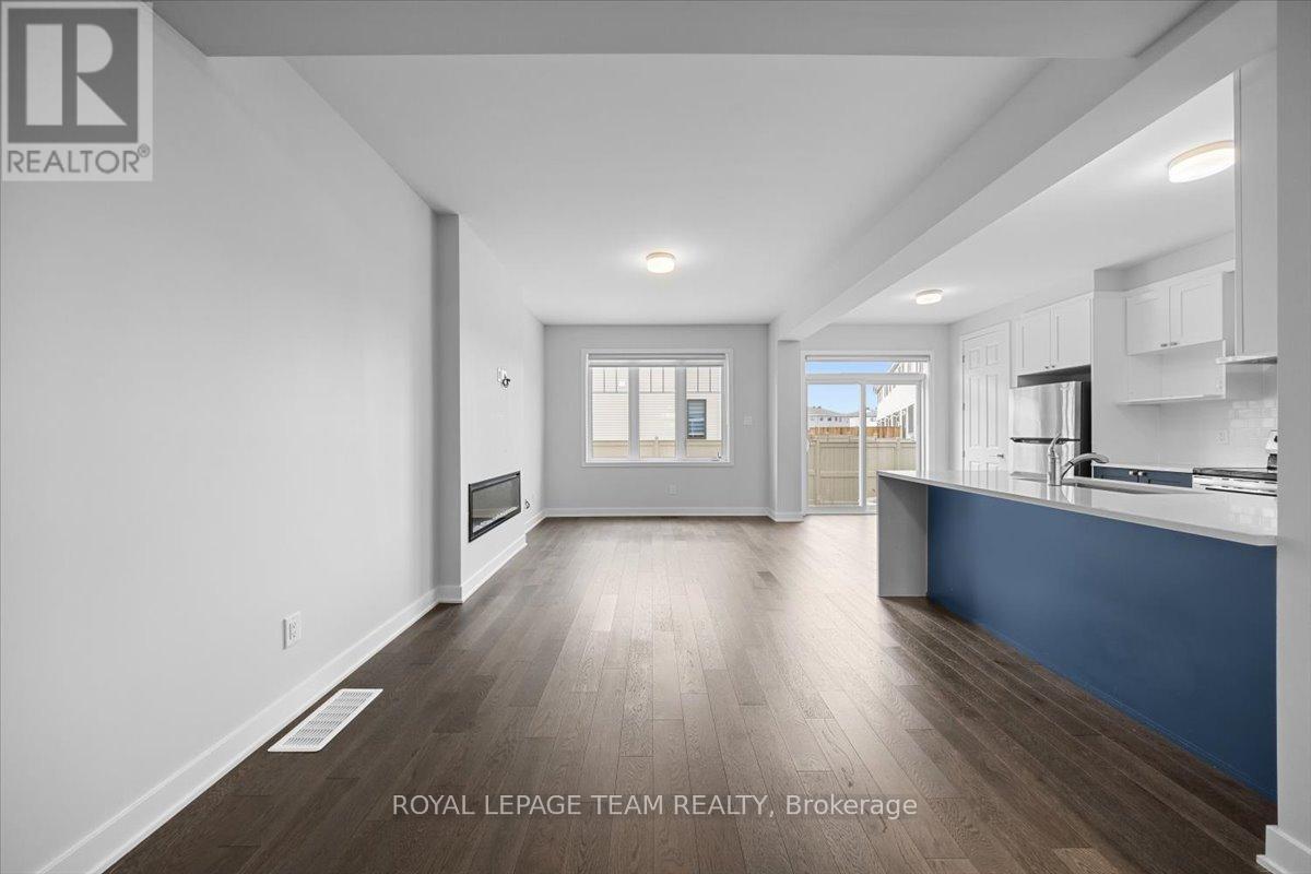 2123 Winsome Terrace, Ottawa, Ontario  K4A 5N1 - Photo 8 - X12583502