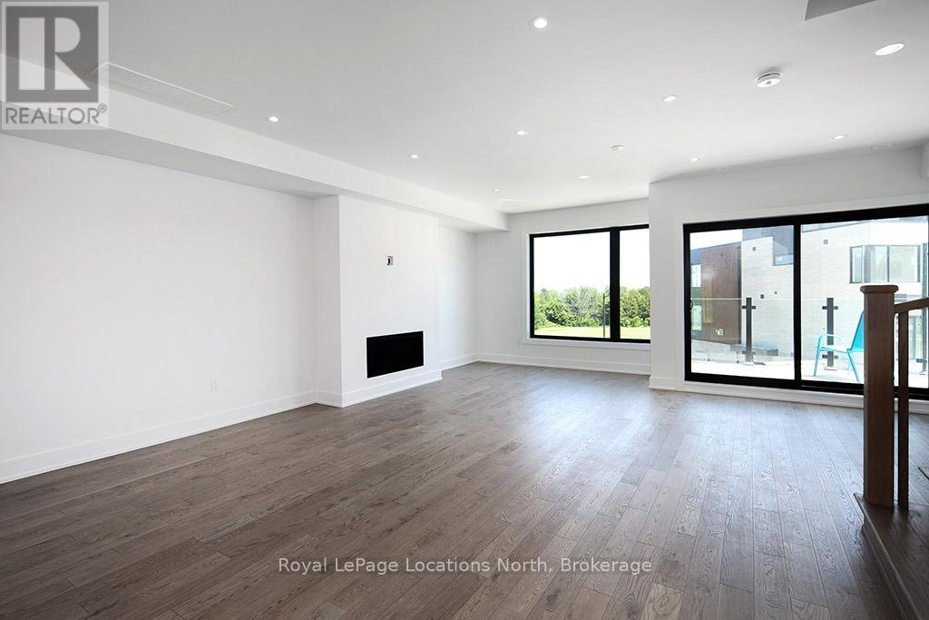 18 - 117 Sladden Court, Blue Mountains, Ontario N0H 2P0 - Photo 10 - X12590974