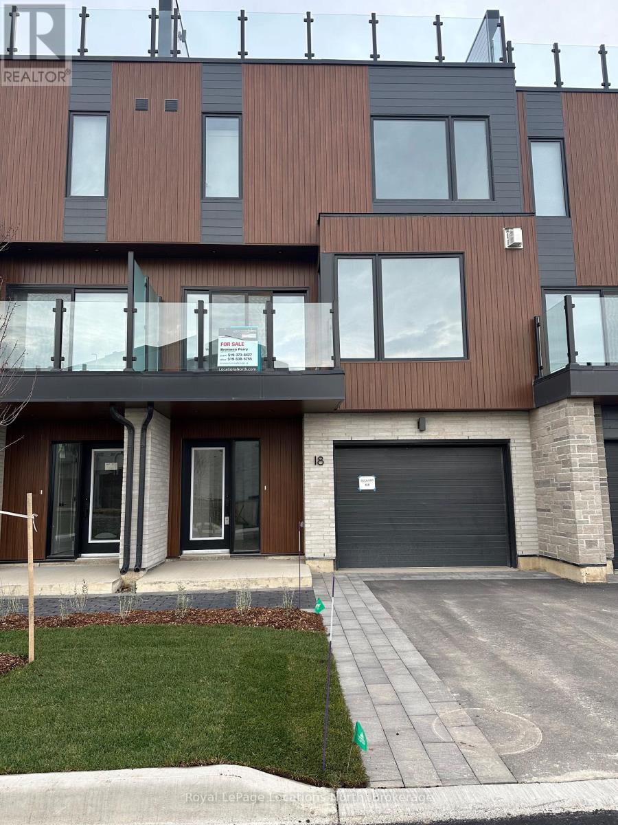 18 - 117 Sladden Court, Blue Mountains, Ontario N0H 2P0 - Photo 3 - X12590974