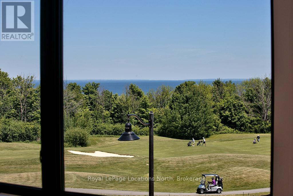 18 - 117 Sladden Court, Blue Mountains, Ontario N0H 2P0 - Photo 39 - X12590974