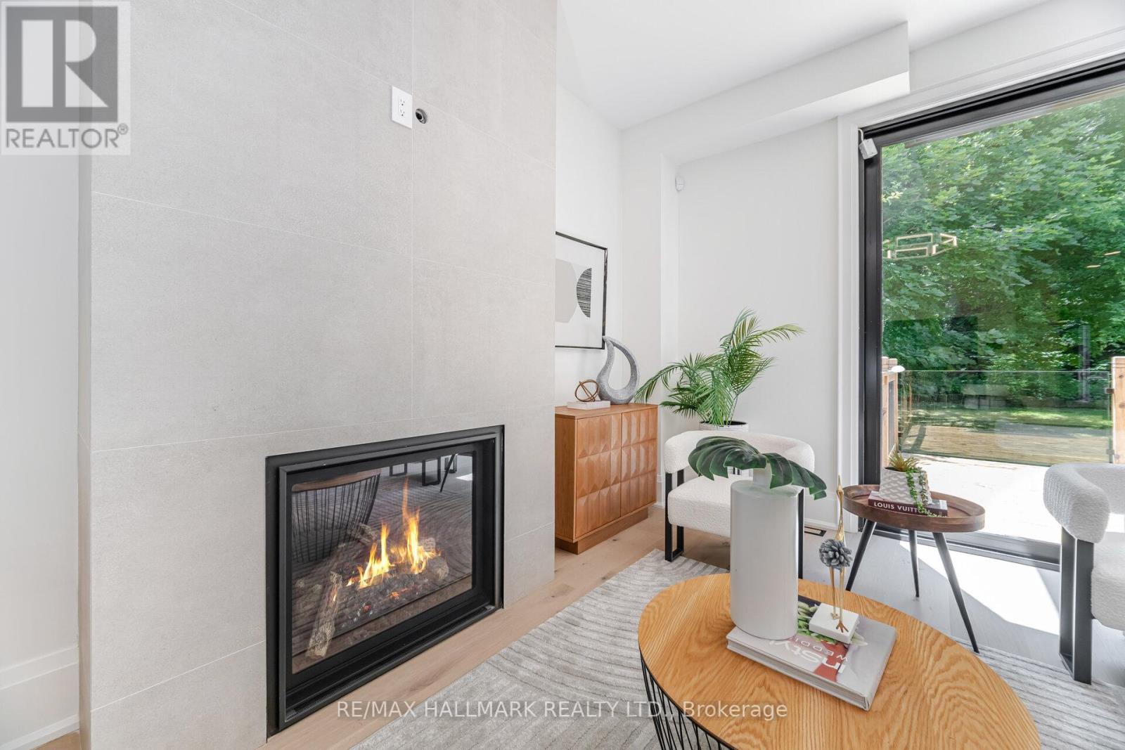 78 South Kingsway, Toronto, Ontario  M6S 3T3 - Photo 14 - W12590682