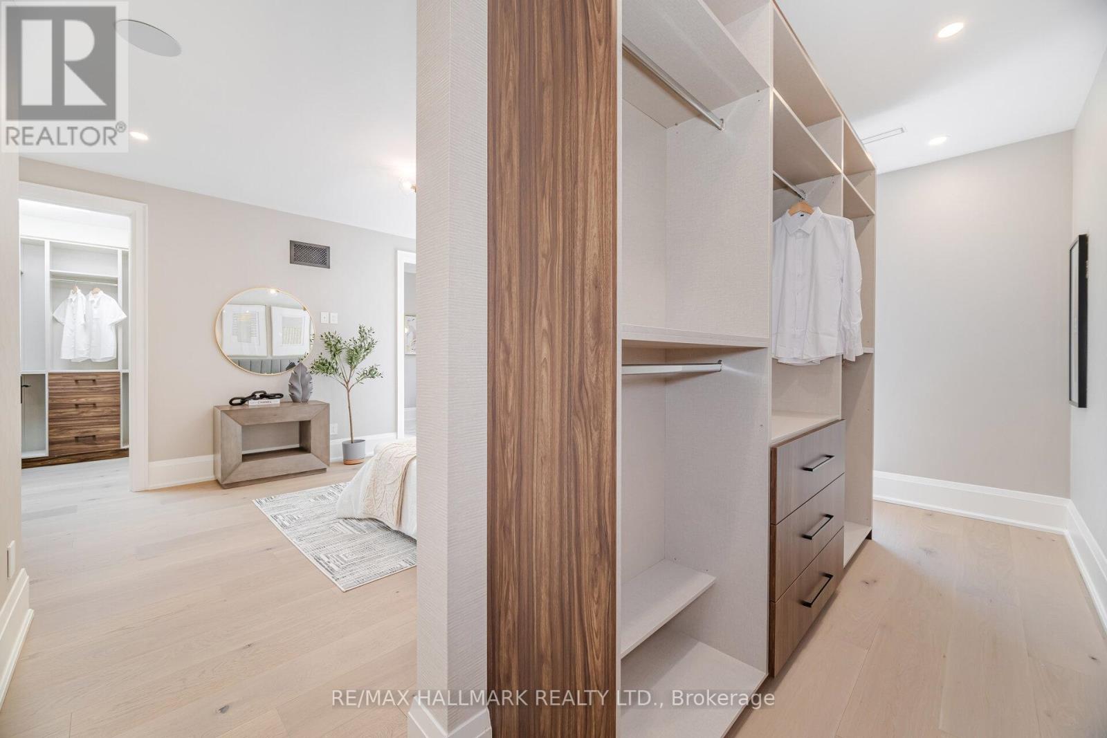 78 South Kingsway, Toronto, Ontario  M6S 3T3 - Photo 25 - W12590682