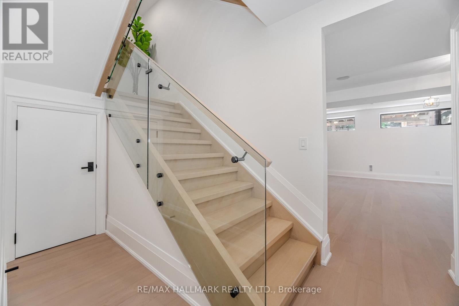 78 South Kingsway, Toronto, Ontario  M6S 3T3 - Photo 39 - W12590682