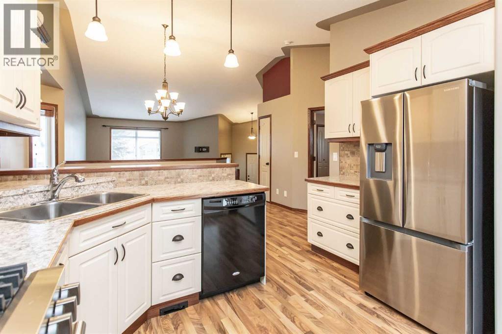 12 Irving Crescent, Red Deer, Alberta  T4R 3R9 - Photo 14 - A2273012