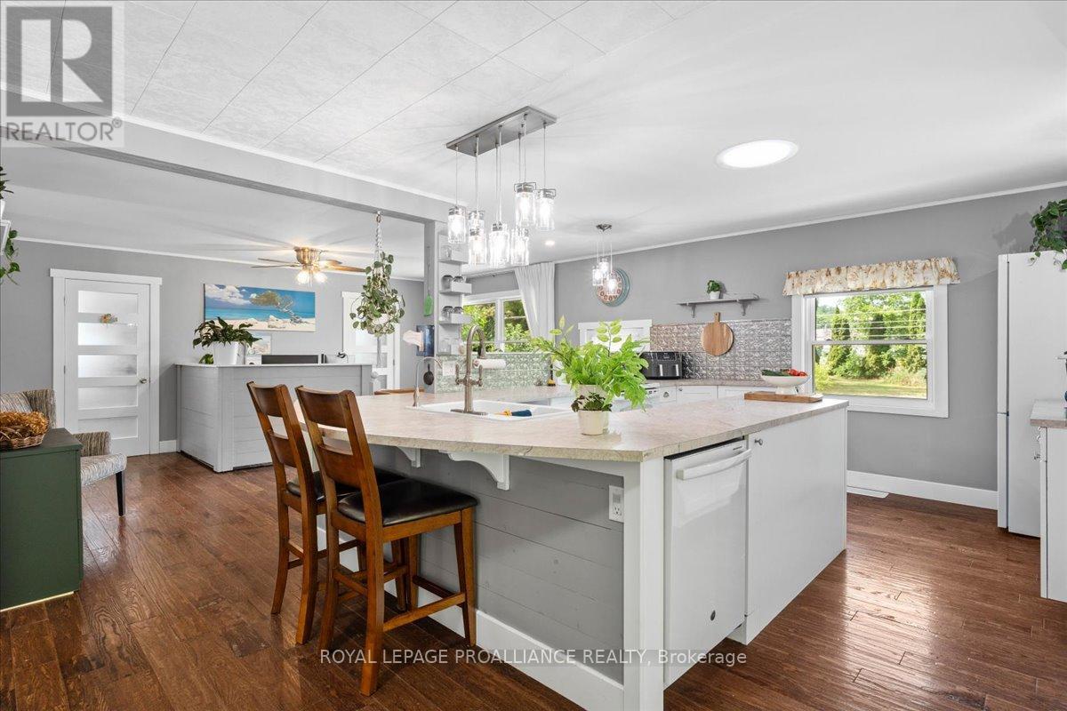 122 Spring Street E, Tweed, Ontario  K0K 3J0 - Photo 10 - X12590966