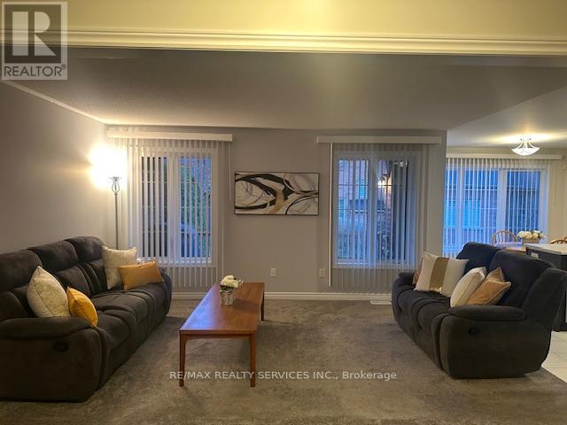 17 Lacorra Way, Brampton, Ontario  L6R 3P2 - Photo 11 - W12590732