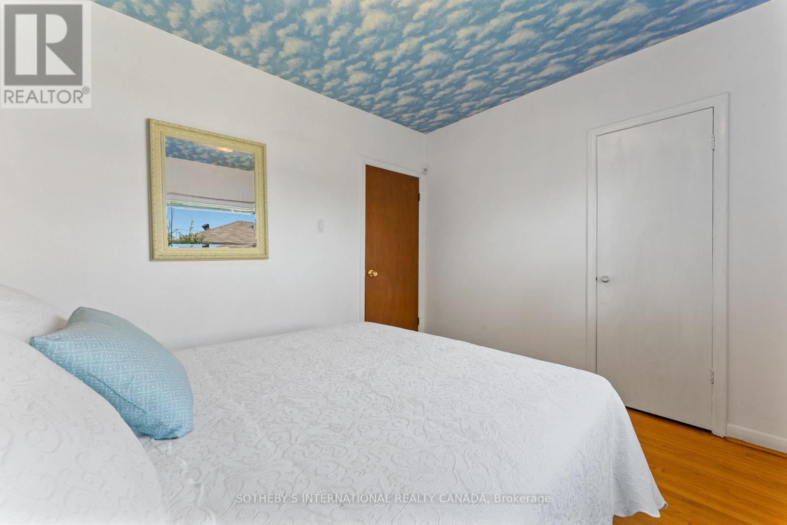 76 Lawnside Drive, Toronto, Ontario  M6L 1Z7 - Photo 26 - W12590740