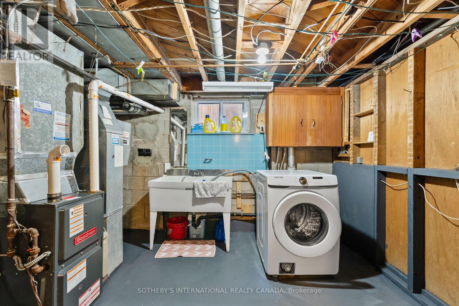 76 Lawnside Drive, Toronto, Ontario  M6L 1Z7 - Photo 35 - W12590740