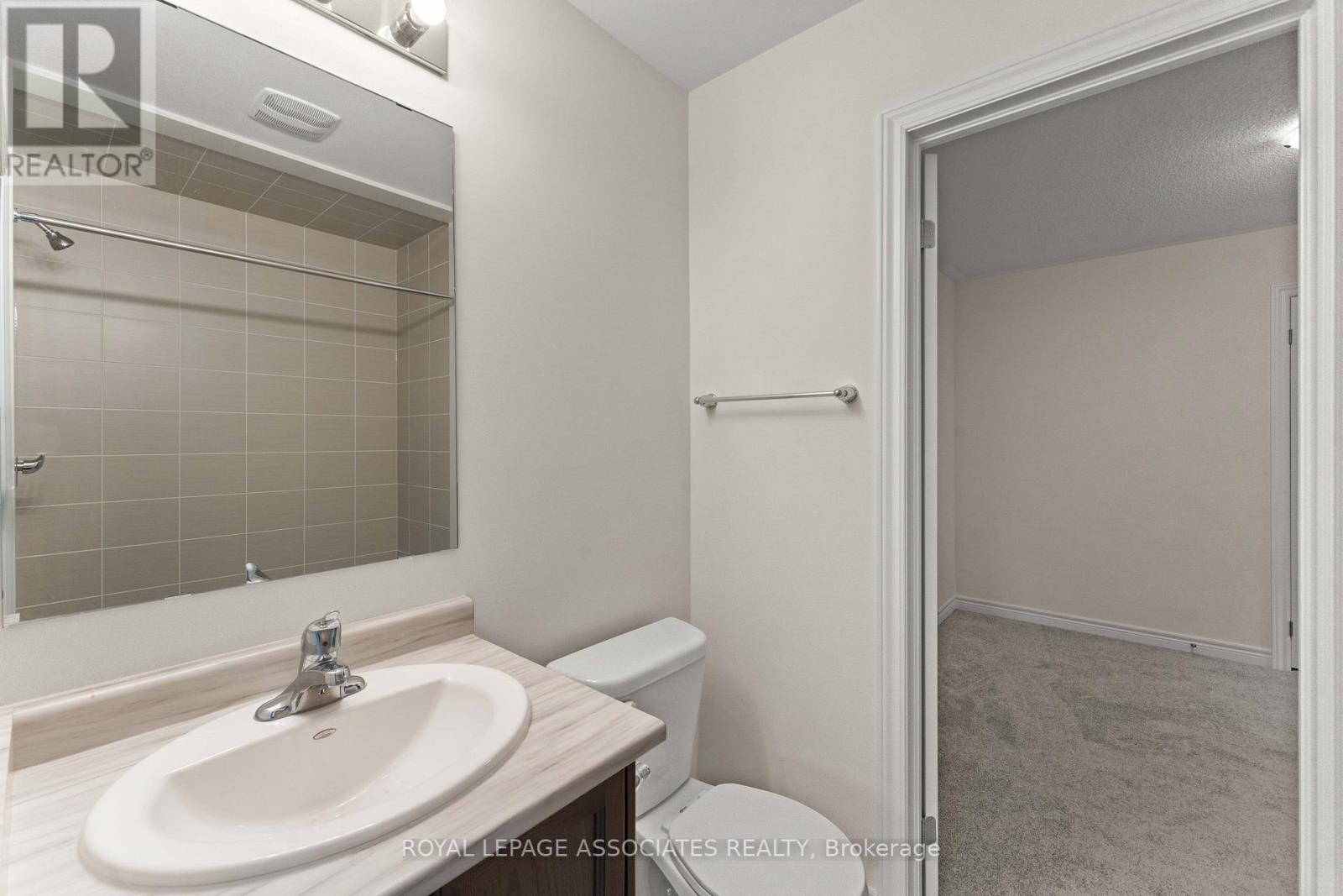 3909 Koenig Road E, Burlington, Ontario  L7M 0Z9 - Photo 25 - W12590780