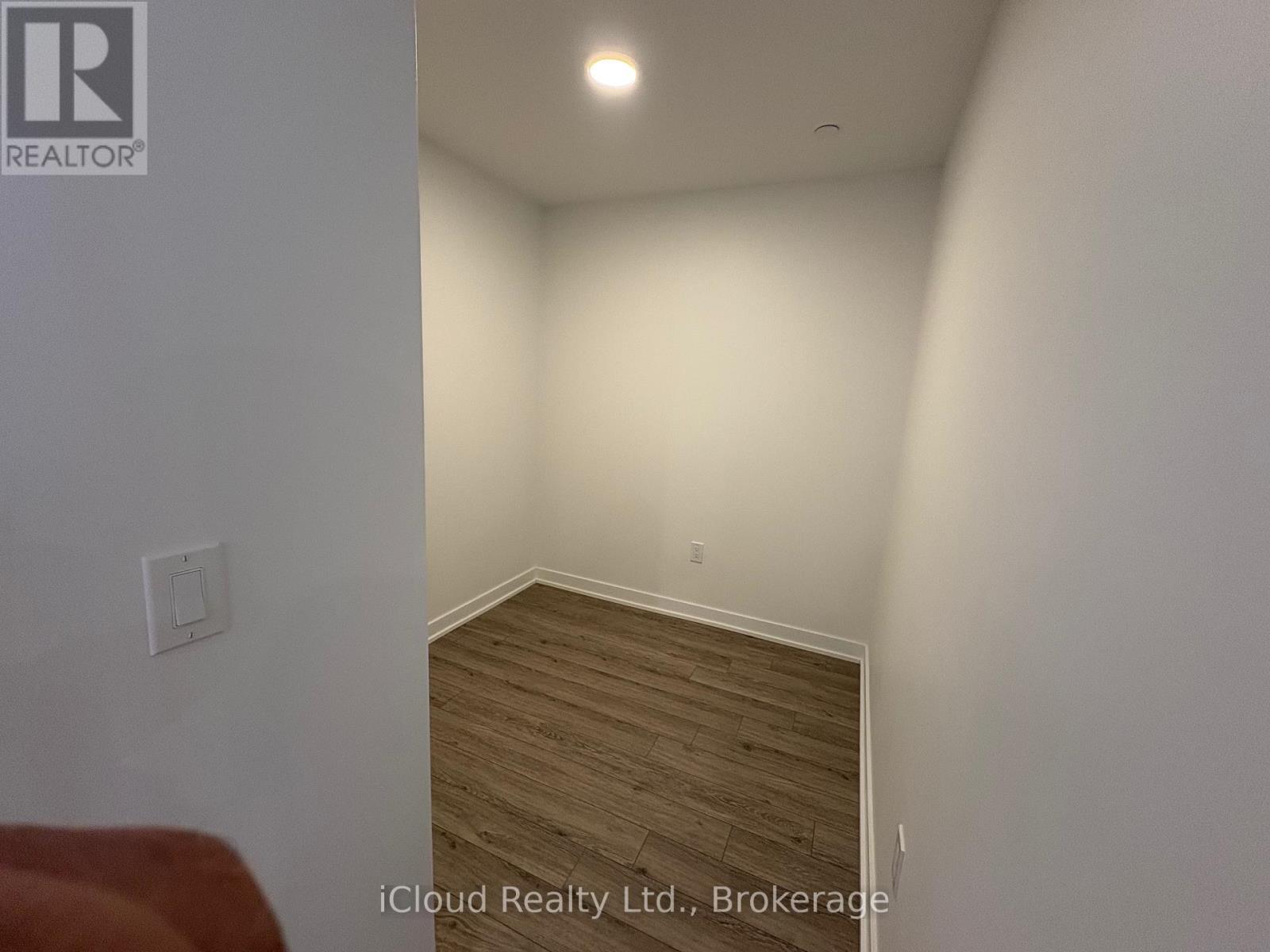 407 - 720 Whitlock Avenue, Milton, Ontario  L9E 2B5 - Photo 17 - W12590782