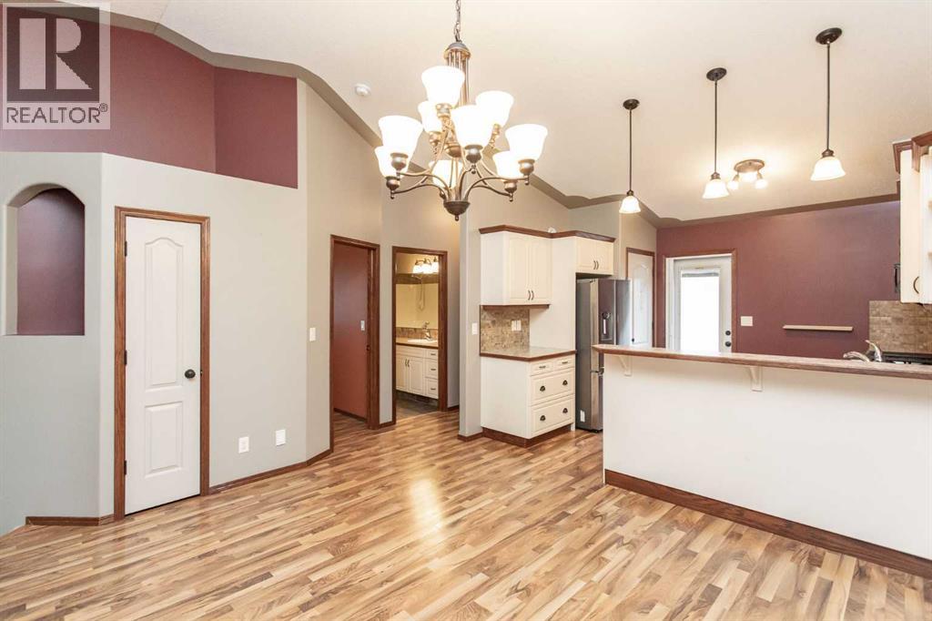 12 Irving Crescent, Red Deer, Alberta  T4R 3R9 - Photo 10 - A2273012