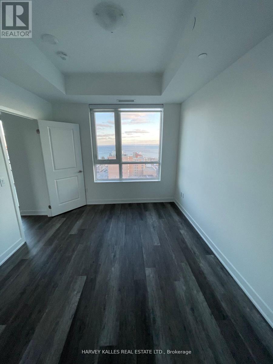 1104 - 2007 James Street, Burlington, Ontario  L7R 1H1 - Photo 15 - W12590828