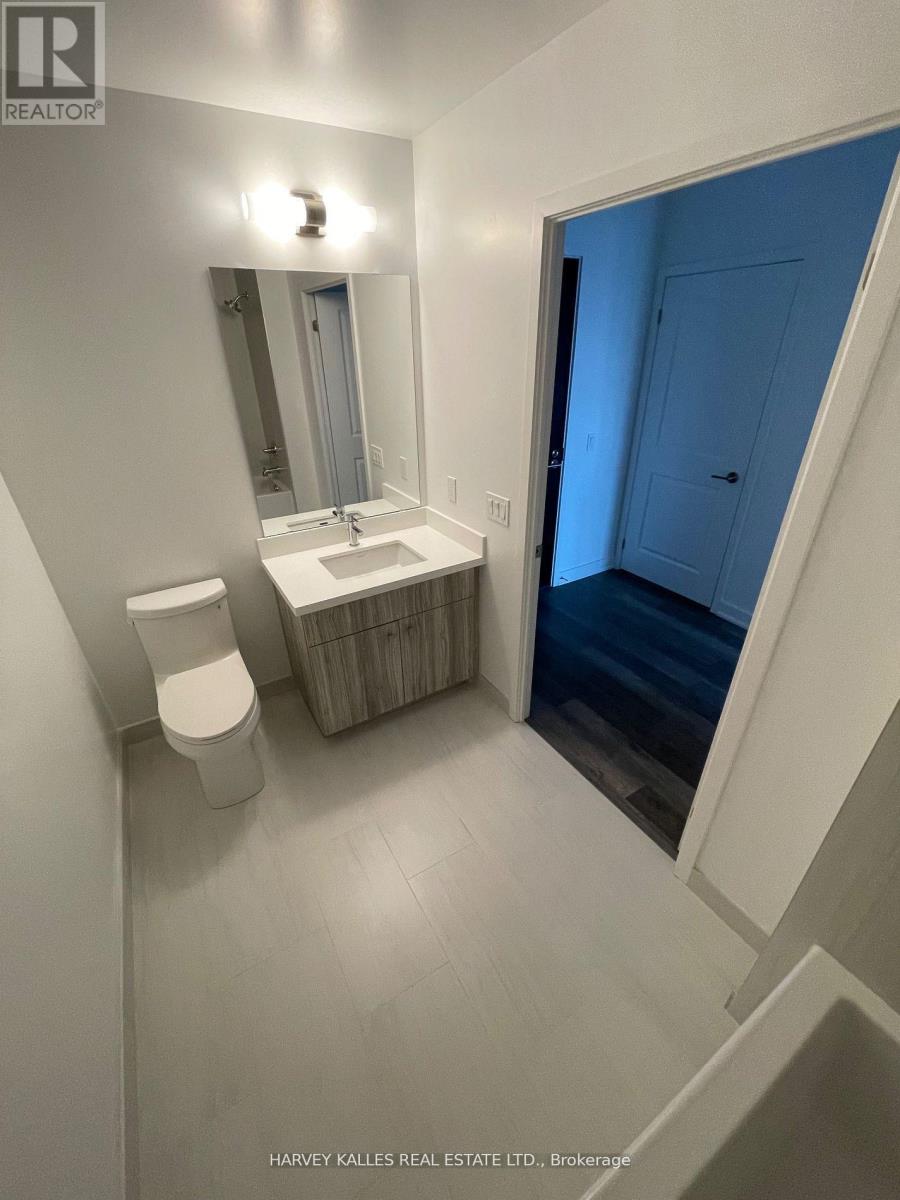 1104 - 2007 James Street, Burlington, Ontario  L7R 1H1 - Photo 4 - W12590828