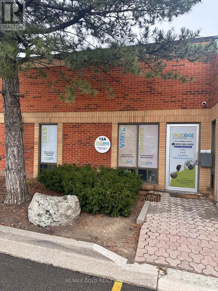 12a - 1200 Aerowood Drive, Mississauga, Ontario  L4W 2S7 - Photo 2 - W12590834