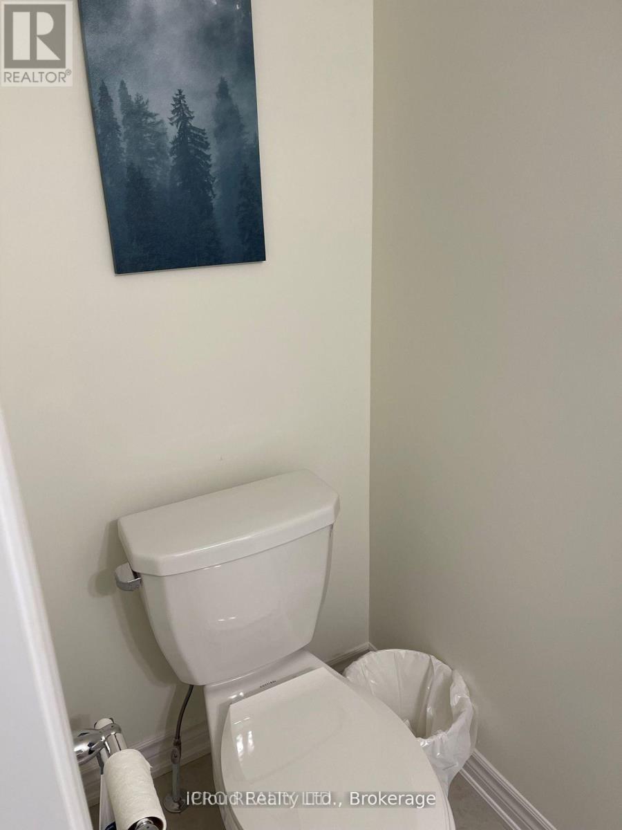 998 Alder Gate, Milton, Ontario  L9E 1R6 - Photo 14 - W12590858