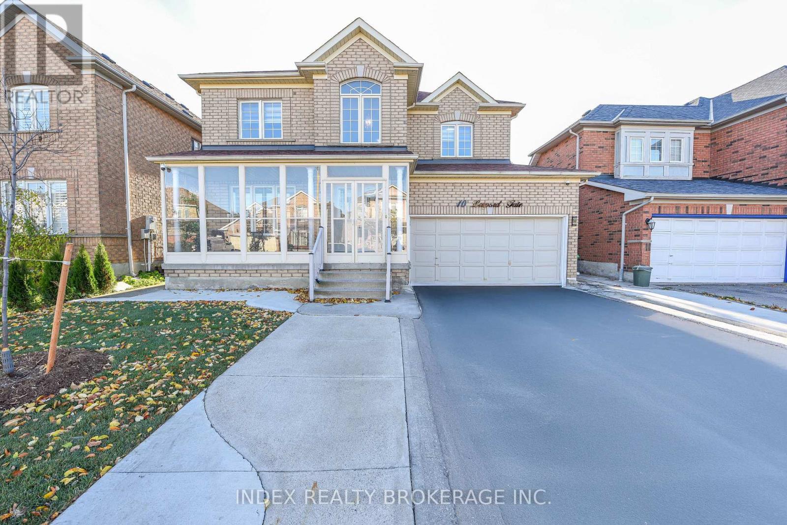 10 LEOPARD GATE, Brampton, Ontario