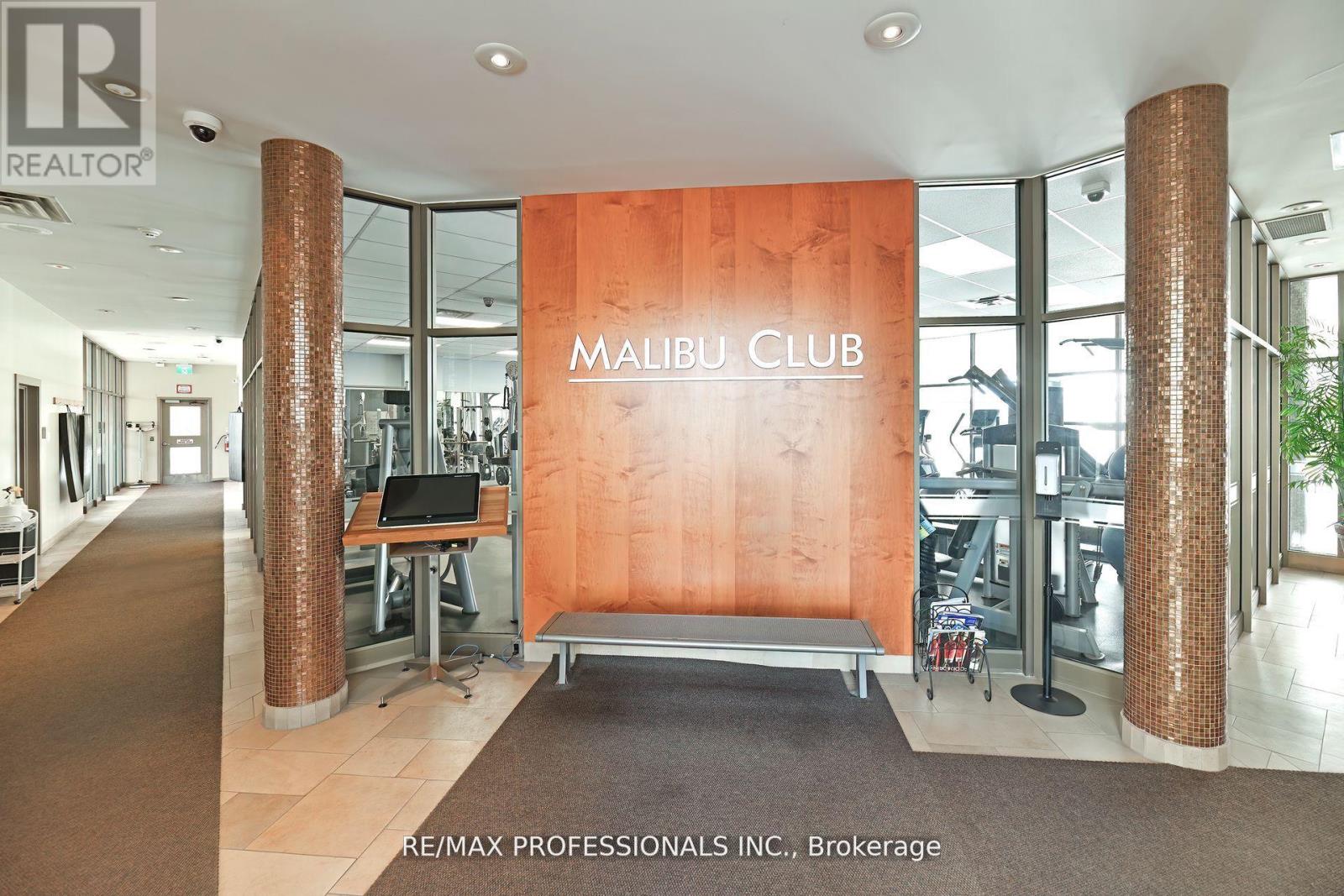 2004 - 2269 Lakeshore Boulevard W, Toronto, Ontario  M8V 3X6 - Photo 28 - W12590902