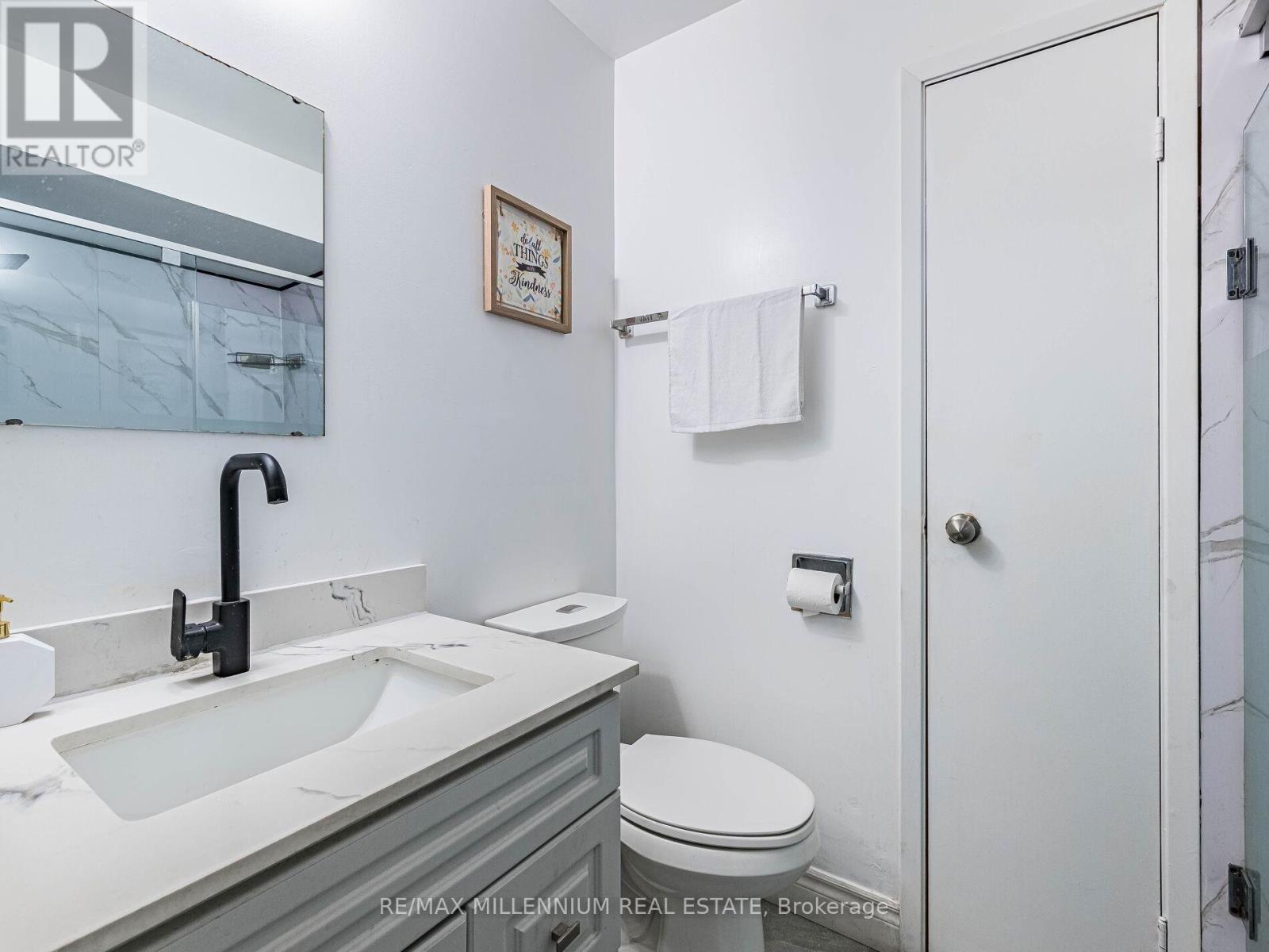 35 Scottsdale Court, Brampton, Ontario  L6W 3R8 - Photo 33 - W12590904