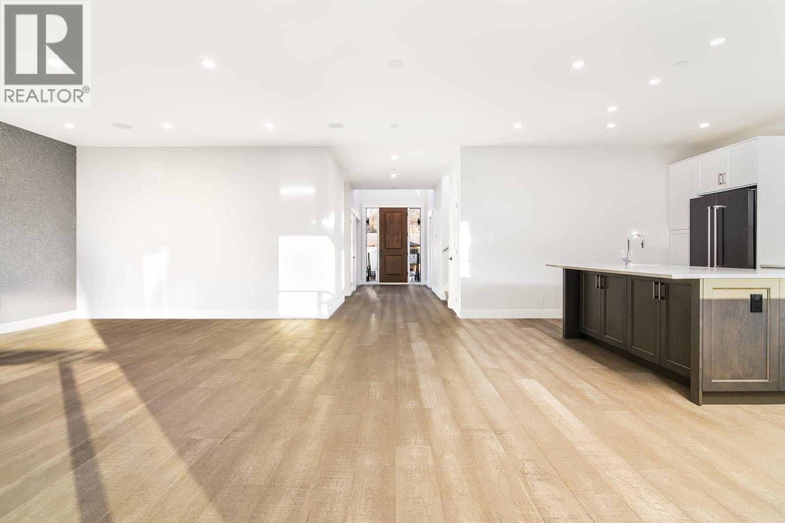 38883 Britannia Avenue, Squamish, British Columbia  V0N 3B0 - Photo 10 - R3069373