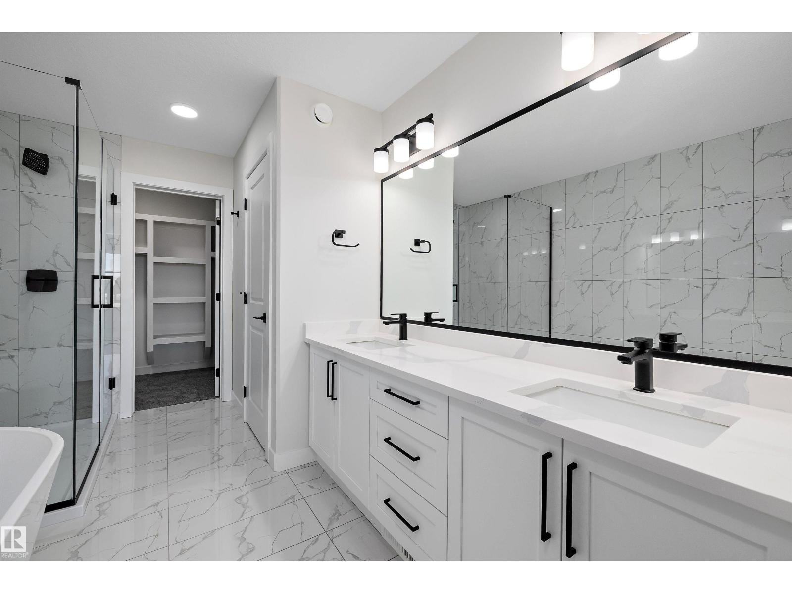 22 Chartres, St. Albert, Alberta  T8T 2C9 - Photo 34 - E4467152