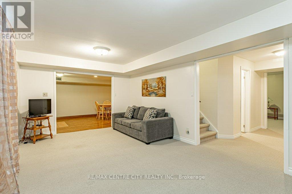 506 Eaton Park Drive, London South, Ontario  N6J 4J9 - Photo 17 - X12590928