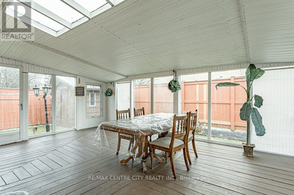 506 Eaton Park Drive, London South, Ontario  N6J 4J9 - Photo 36 - X12590928