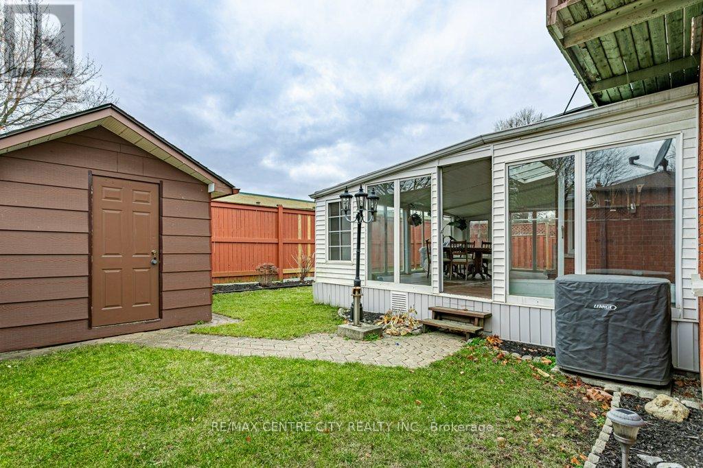 506 Eaton Park Drive, London South, Ontario  N6J 4J9 - Photo 39 - X12590928