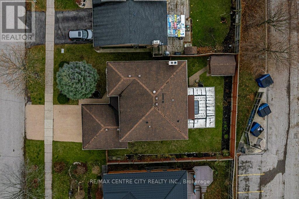 506 Eaton Park Drive, London South, Ontario  N6J 4J9 - Photo 47 - X12590928