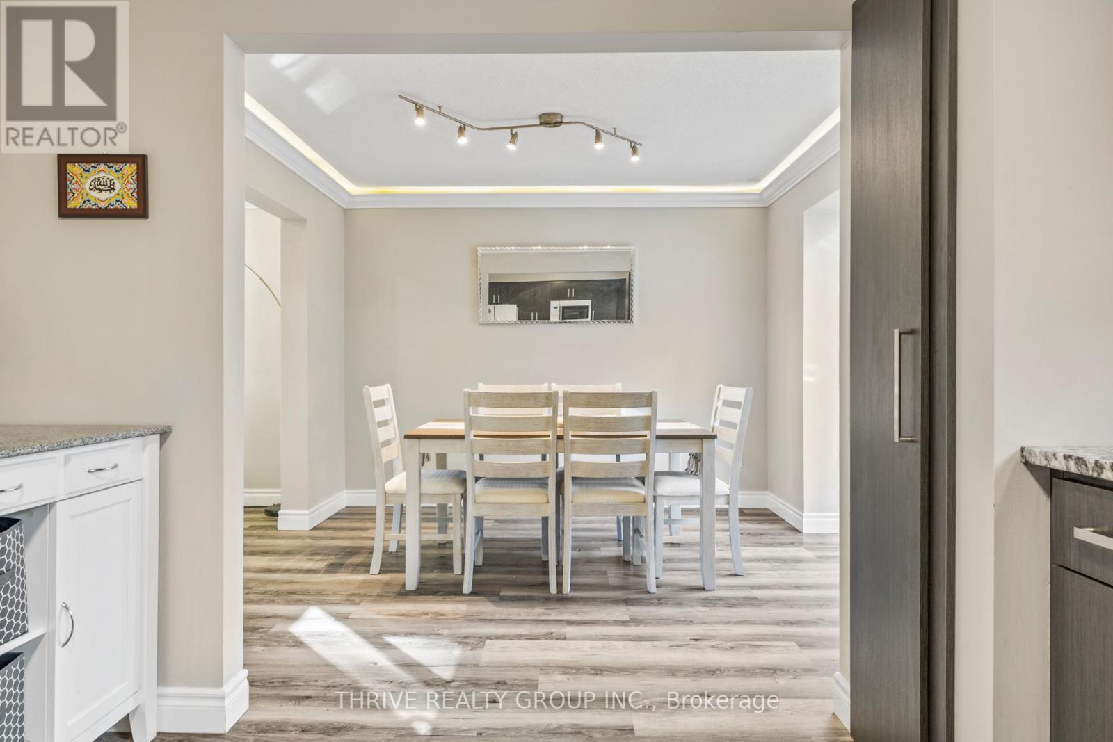 74 Erica Crescent, London South, Ontario  N6E 3P5 - Photo 9 - X12590988