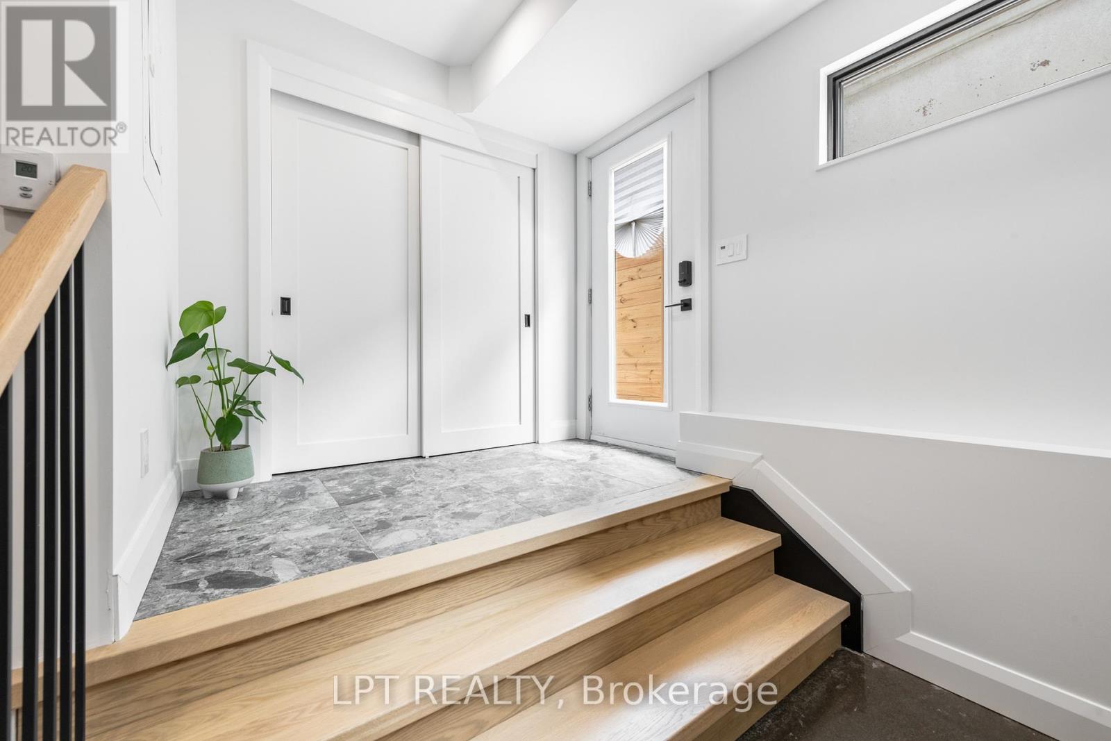 322 Perrier Avenue, Ottawa, Ontario  K1L 5C7 - Photo 37 - X12590958