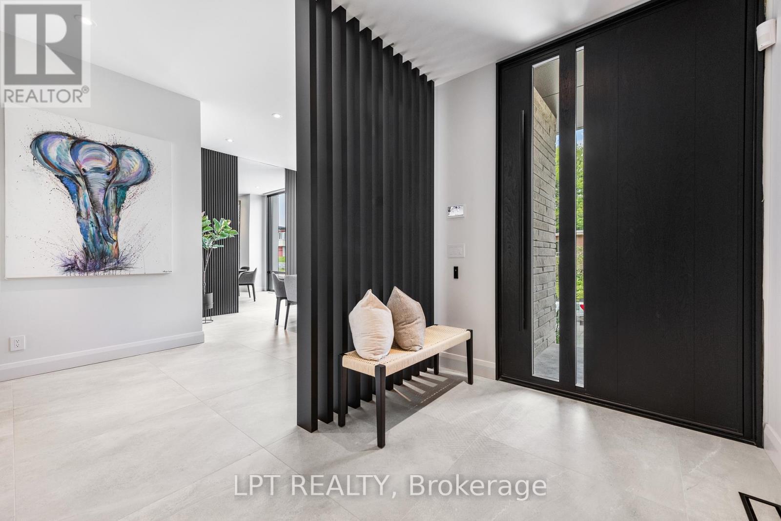 322 Perrier Avenue, Ottawa, Ontario  K1L 5C7 - Photo 4 - X12590958