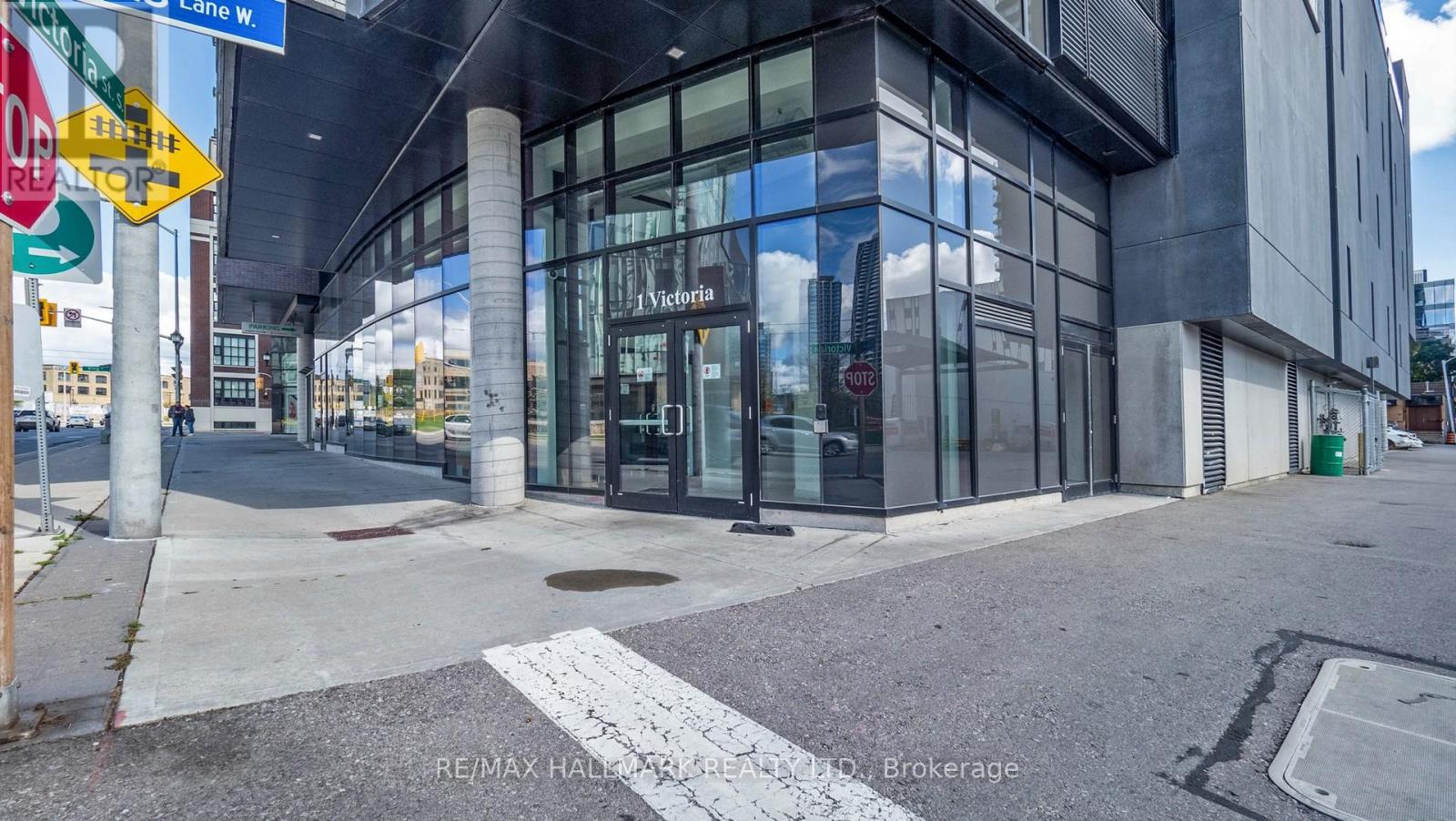 711 - 1 Victoria Street S, Waterloo, Ontario  N2G 0B5 - Photo 5 - X12590730