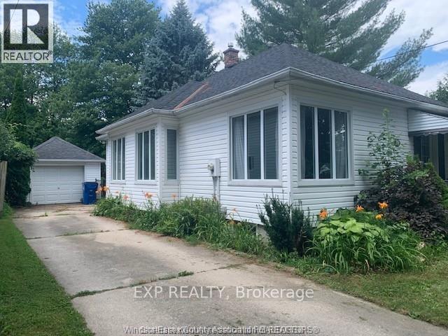 19 Lisgar Street, Chatham-Kent, Ontario  N0P 2C0 - Photo 2 - X12590840