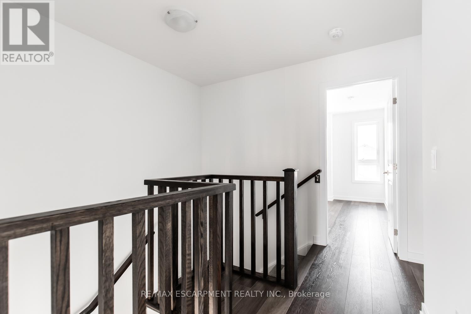 15 - 70 Kenesky Drive, Hamilton, Ontario  L8B 2A9 - Photo 16 - X12590874