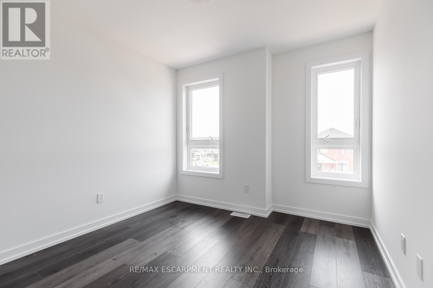 15 - 70 Kenesky Drive, Hamilton, Ontario  L8B 2A9 - Photo 24 - X12590874