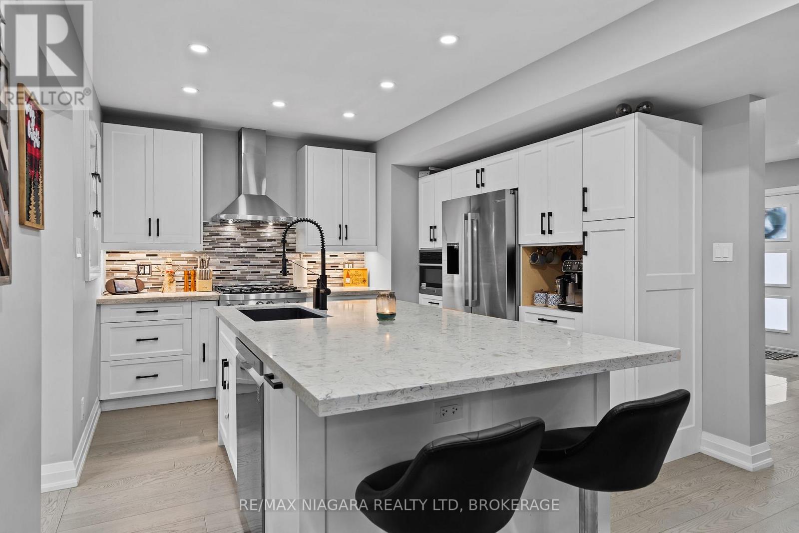 3560 Strang Drive, Niagara Falls, Ontario  L2G 6K4 - Photo 11 - X12590918