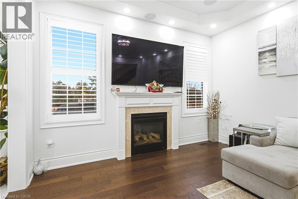 60 Golden Hawk Drive, Waterdown, Ontario  L8B 1W9 - Photo 7 - 40786310