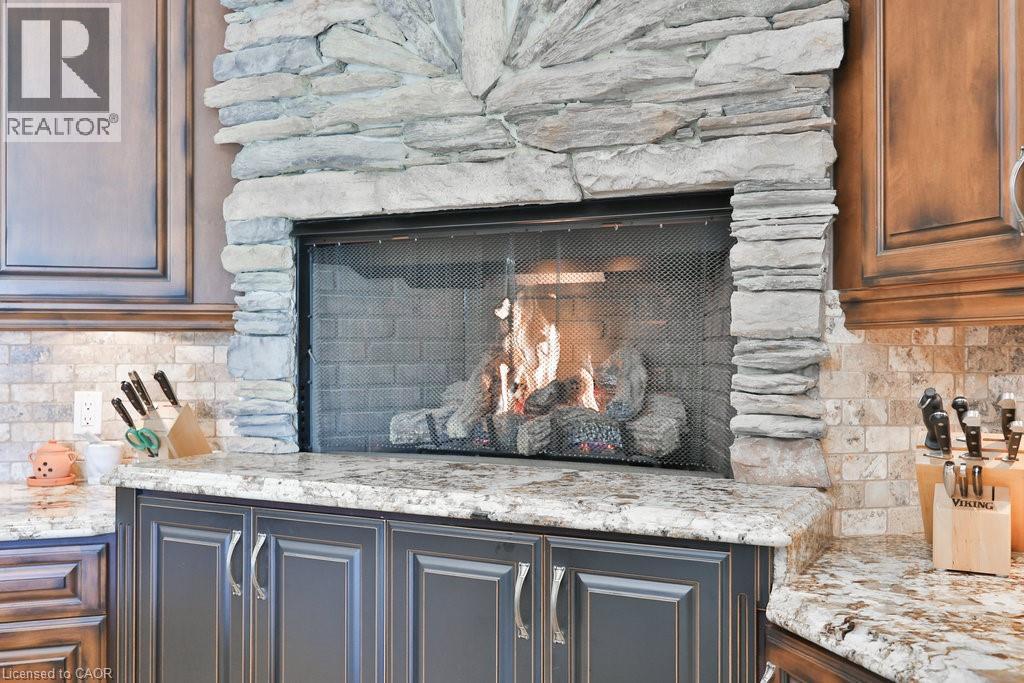 24 School Street, Waterdown, Ontario  L0R 2H0 - Photo 32 - 40763351