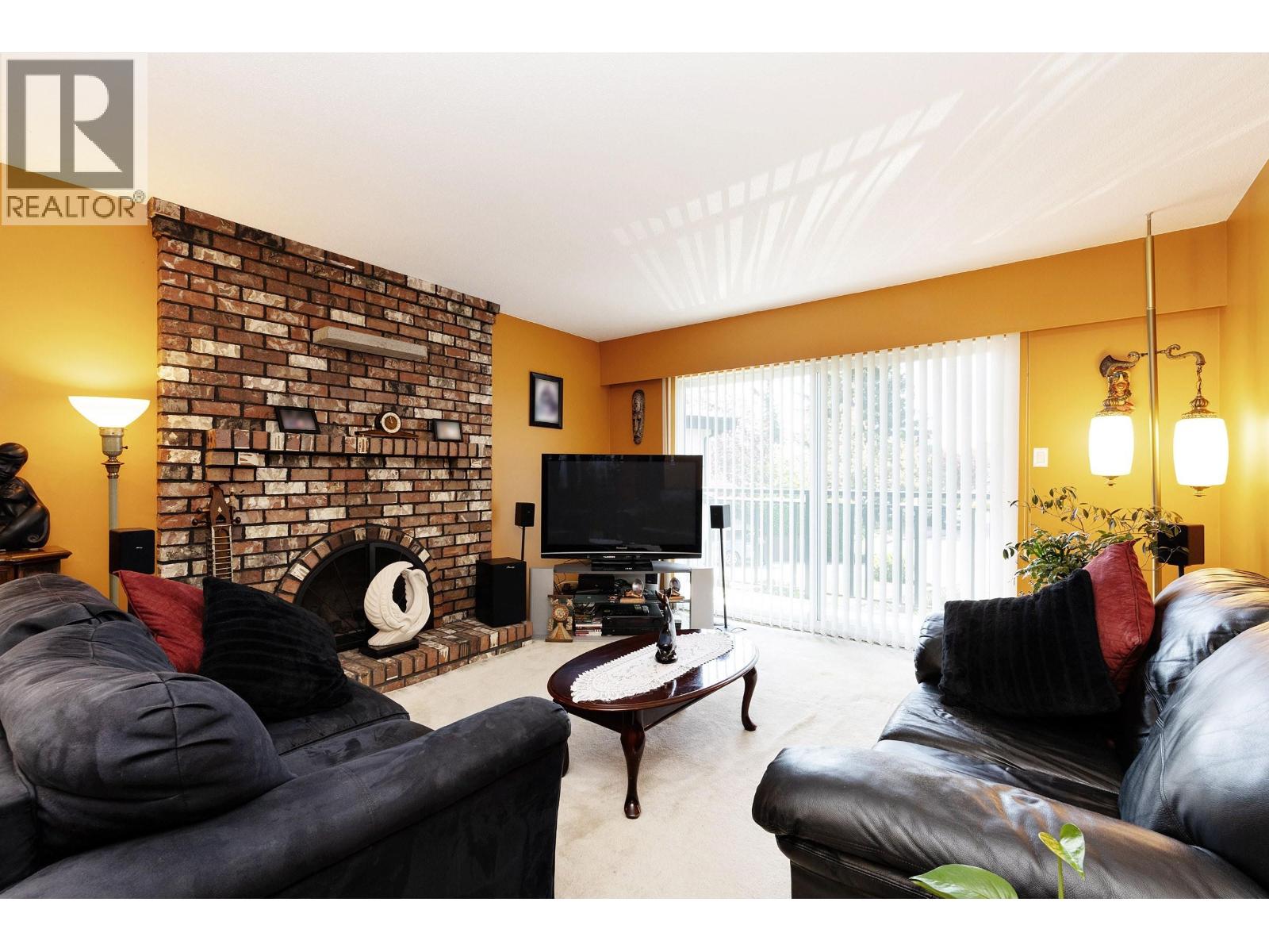 9971 Swansea Drive, Richmond, British Columbia  V7A 1N5 - Photo 3 - R3071092