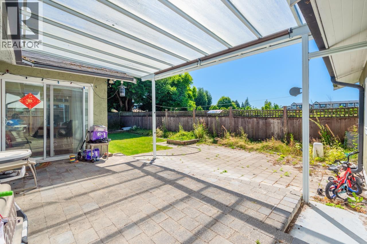 6511 Gainsborough Drive, Richmond, British Columbia  V7E 3Z2 - Photo 10 - R3071108