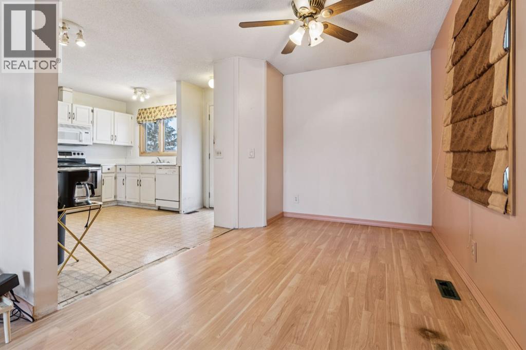 468 Queen Charlotte Road Se, Calgary, Alberta  T2J 4H7 - Photo 14 - A2273262